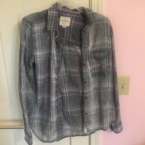 AMERICAN EAGLE BOYFRIEND FIT BUTTON DOWN